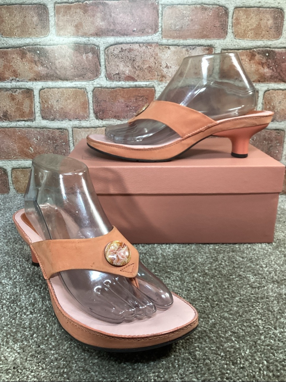 Nurture by Lamaze sandals size 9
